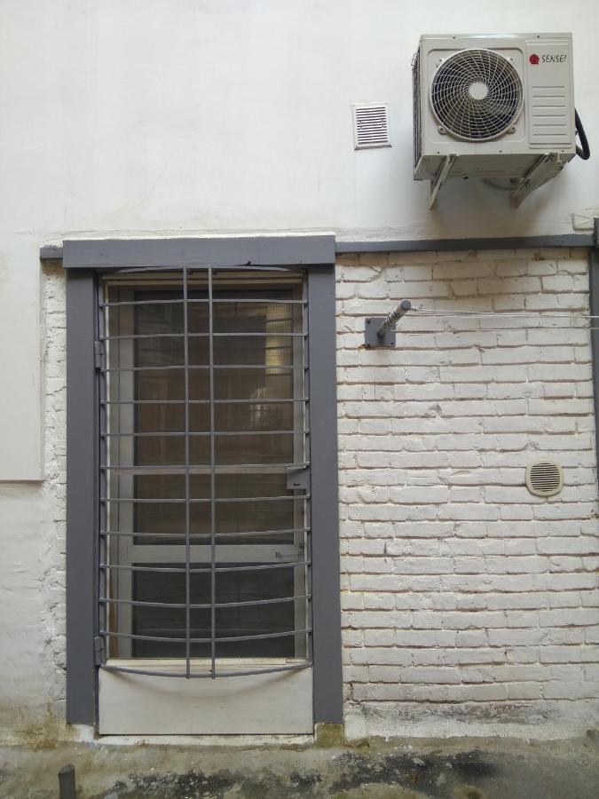 Смарт Квартира В Центре Одессы Odessa Exterior foto